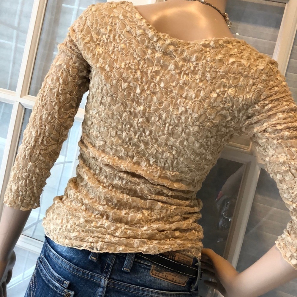 INC Pretty lacy stretchy pale yellow top - Picture 3 of 7